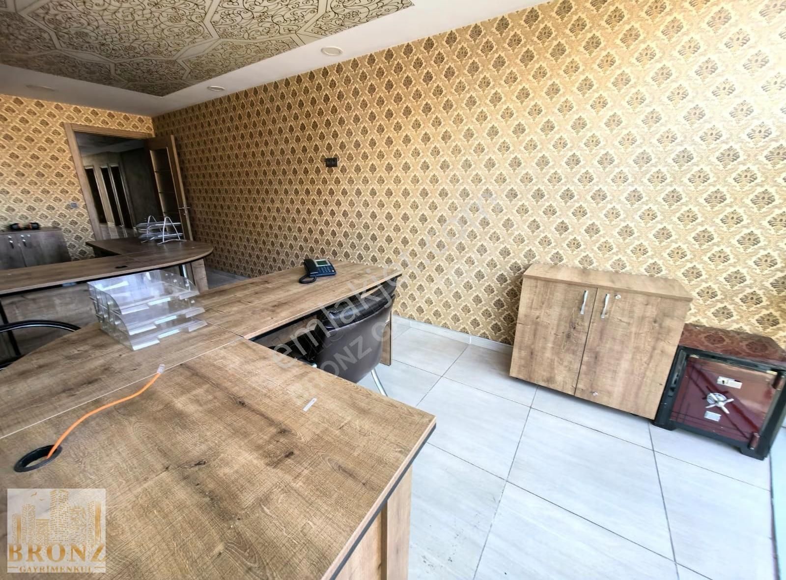 Çarşı Metro Karşısı Eşyalı Kiralık 150m2 Ofis , Asansörlü,4.kat - Görsel 18