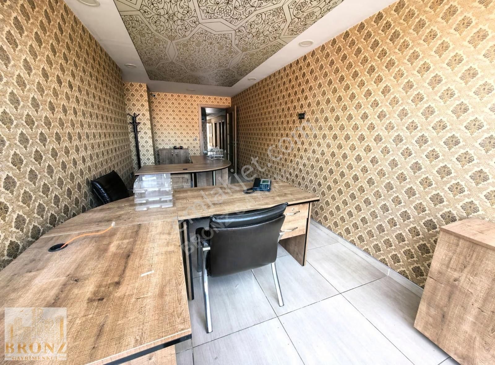 Çarşı Metro Karşısı Eşyalı Kiralık 150m2 Ofis , Asansörlü,4.kat - Görsel 2