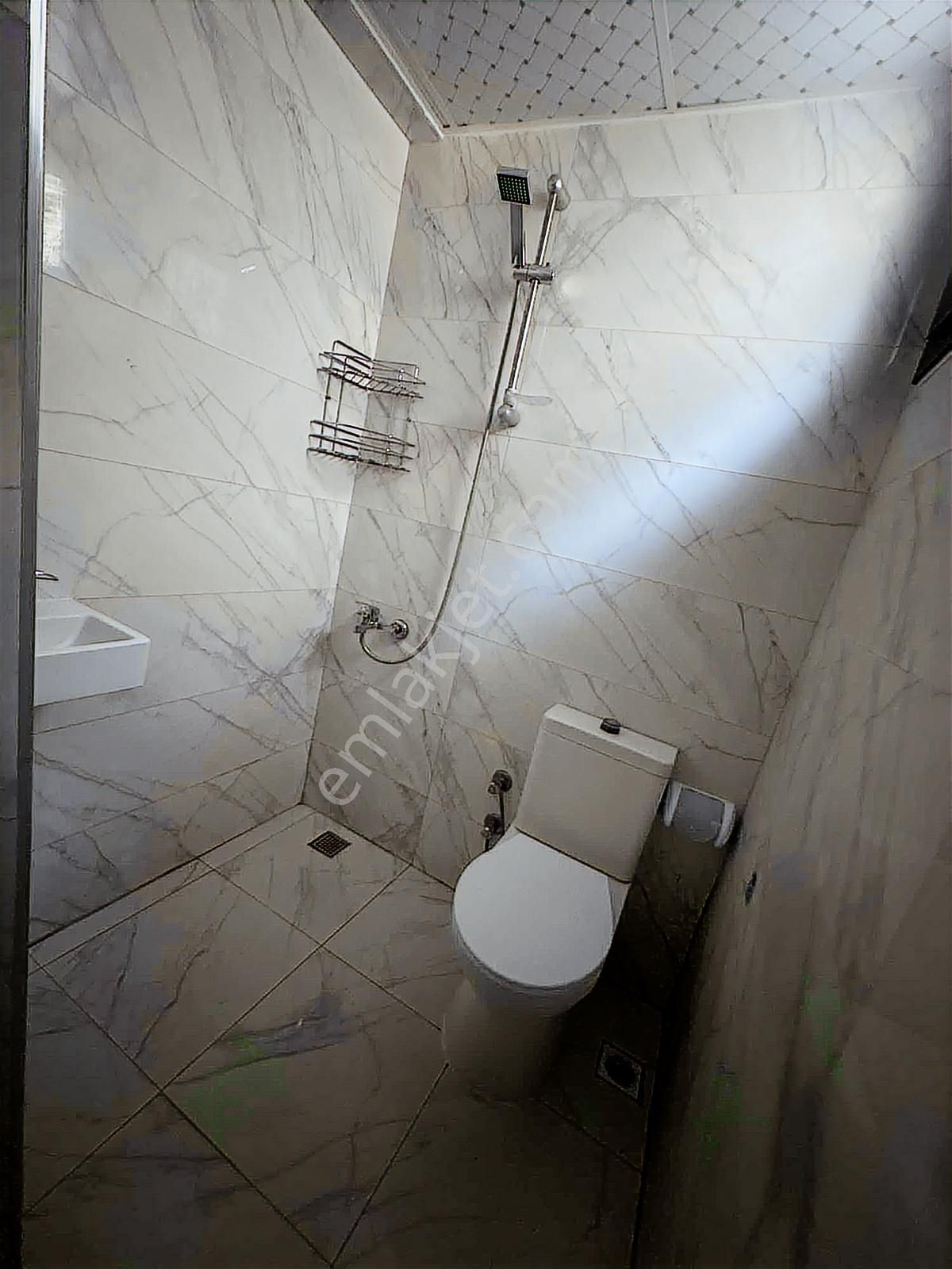 Ara Kat Yerden Isıtmalı K.mutfak Bahçe Nizam Kiralık 2+1 Daire - Görsel 19