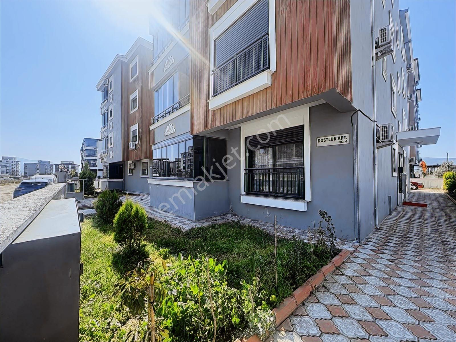 Ara Kat Yerden Isıtmalı K.mutfak Bahçe Nizam Kiralık 2+1 Daire - Görsel 7