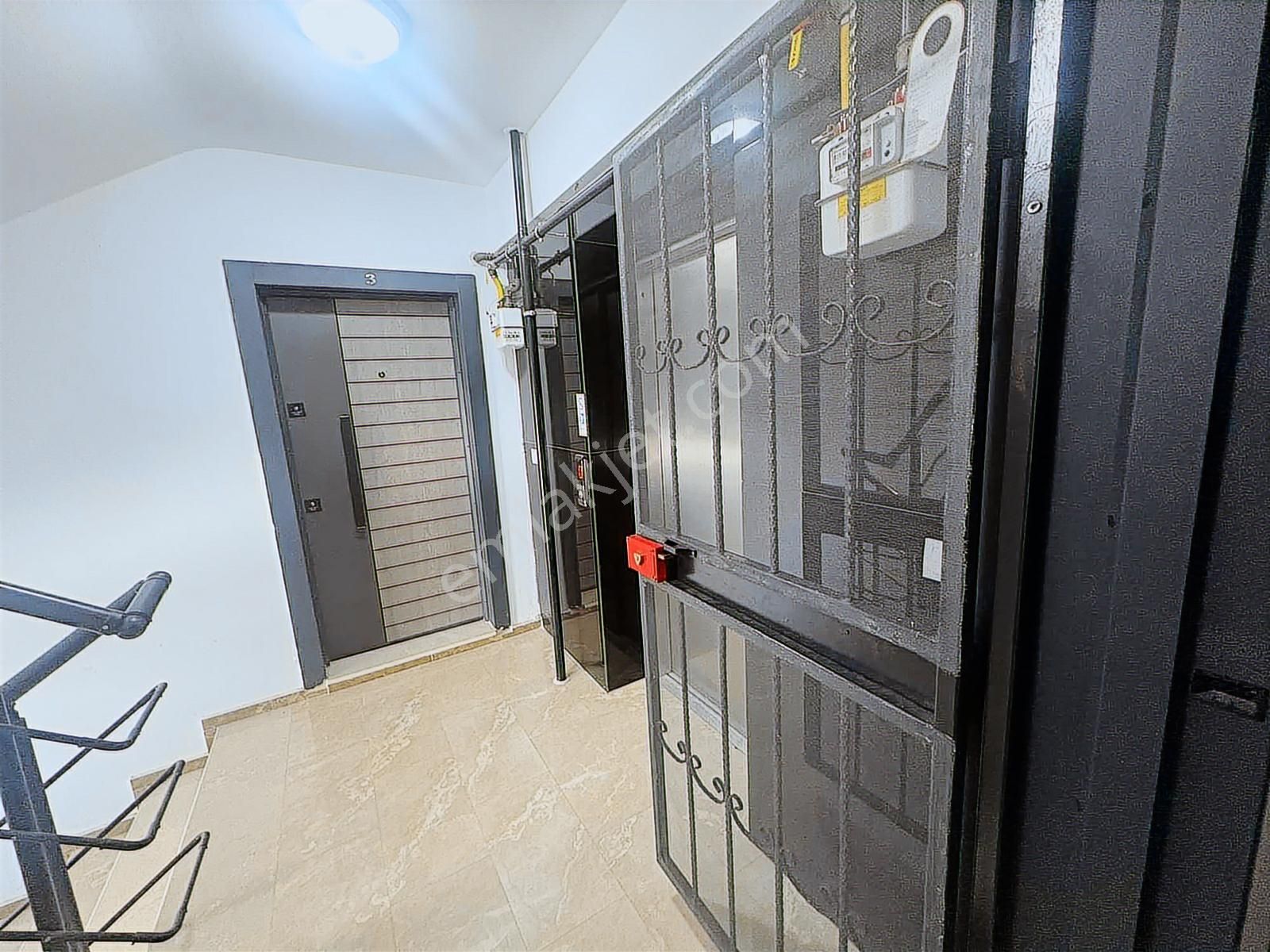 Ara Kat Yerden Isıtmalı K.mutfak Bahçe Nizam Kiralık 2+1 Daire - Görsel 17