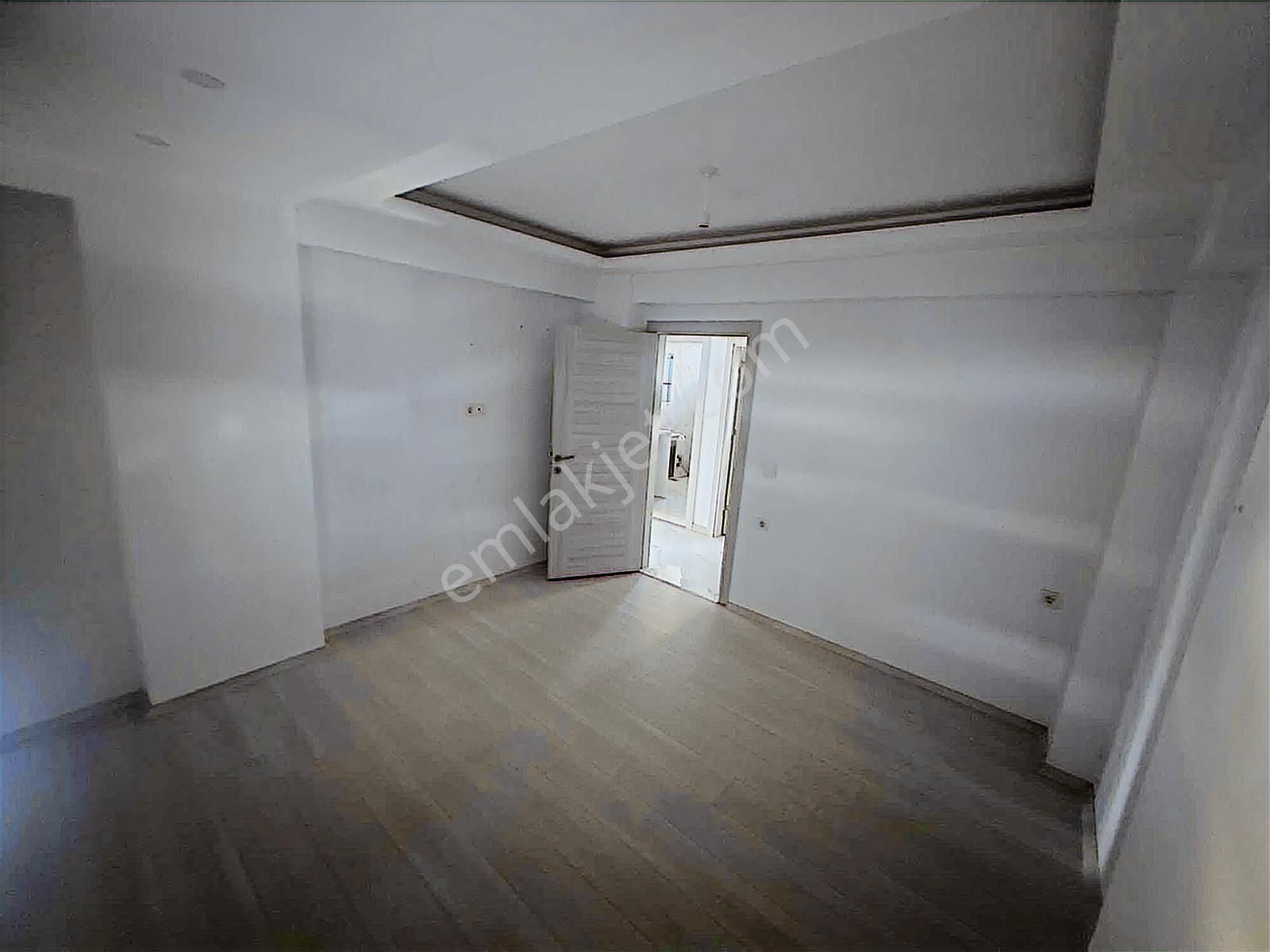 Ara Kat Yerden Isıtmalı K.mutfak Bahçe Nizam Kiralık 2+1 Daire - Görsel 13