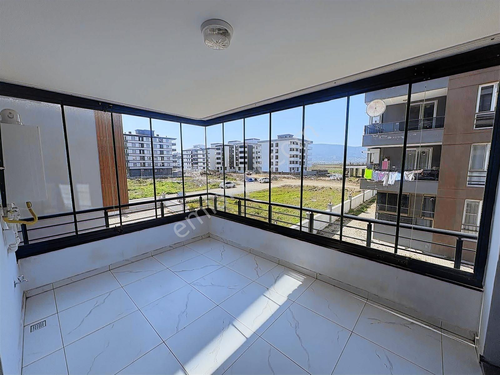 Ara Kat Yerden Isıtmalı K.mutfak Bahçe Nizam Kiralık 2+1 Daire - Görsel 2