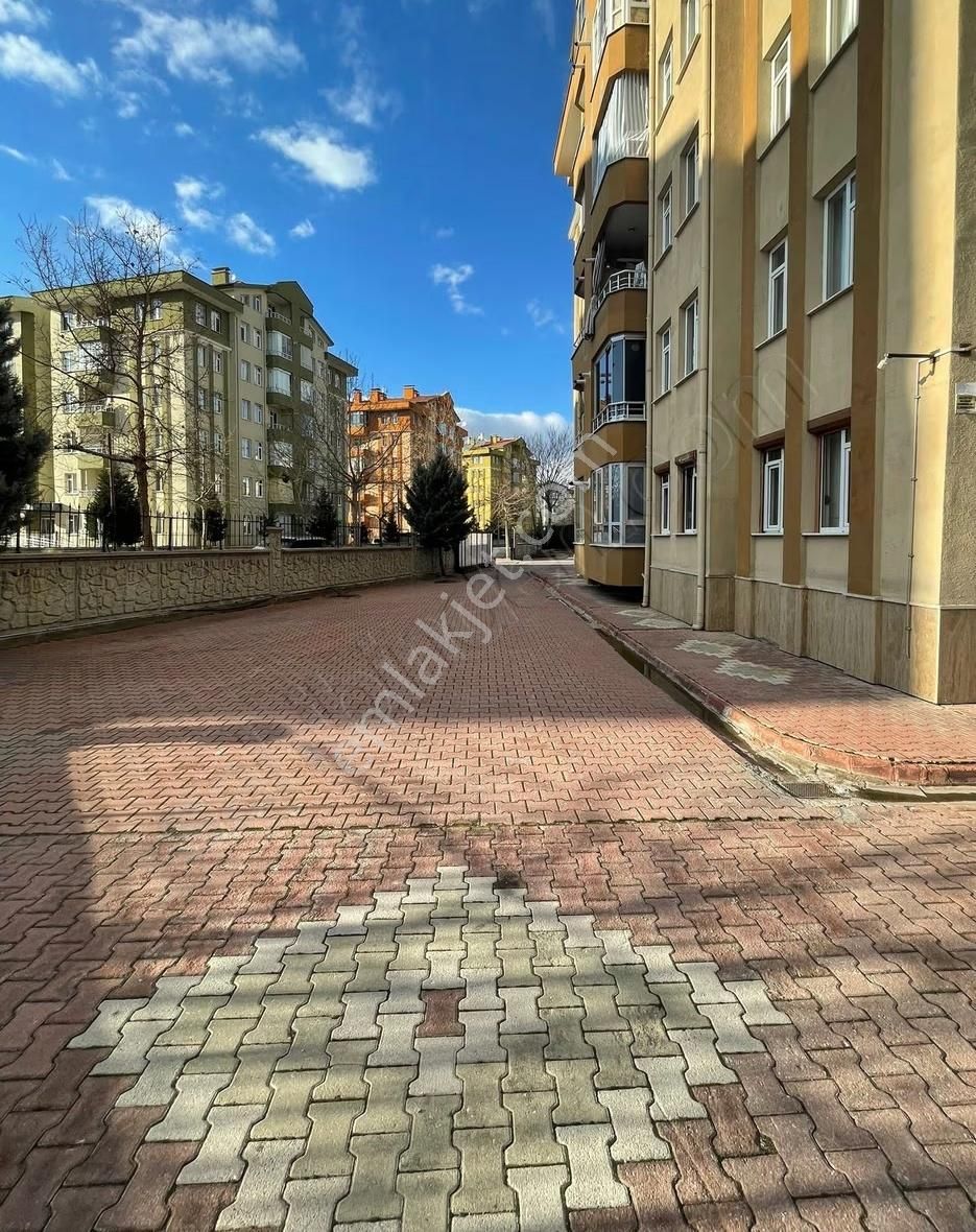 Akhüyük Siteleri'nde Satılık 3+1 Daire (130m² Net) - Görsel 23