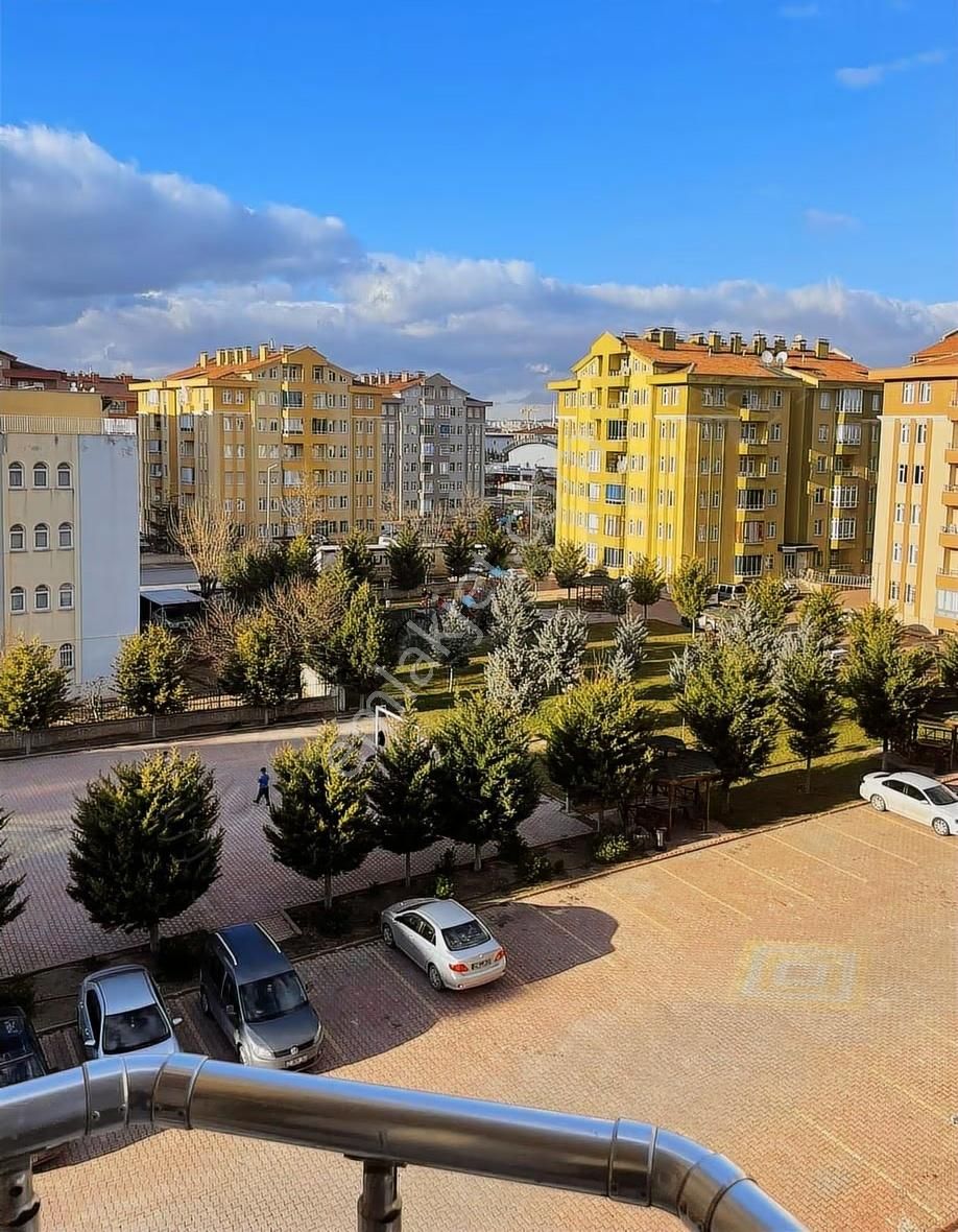 Akhüyük Siteleri'nde Satılık 3+1 Daire (130m² Net) - Görsel 6