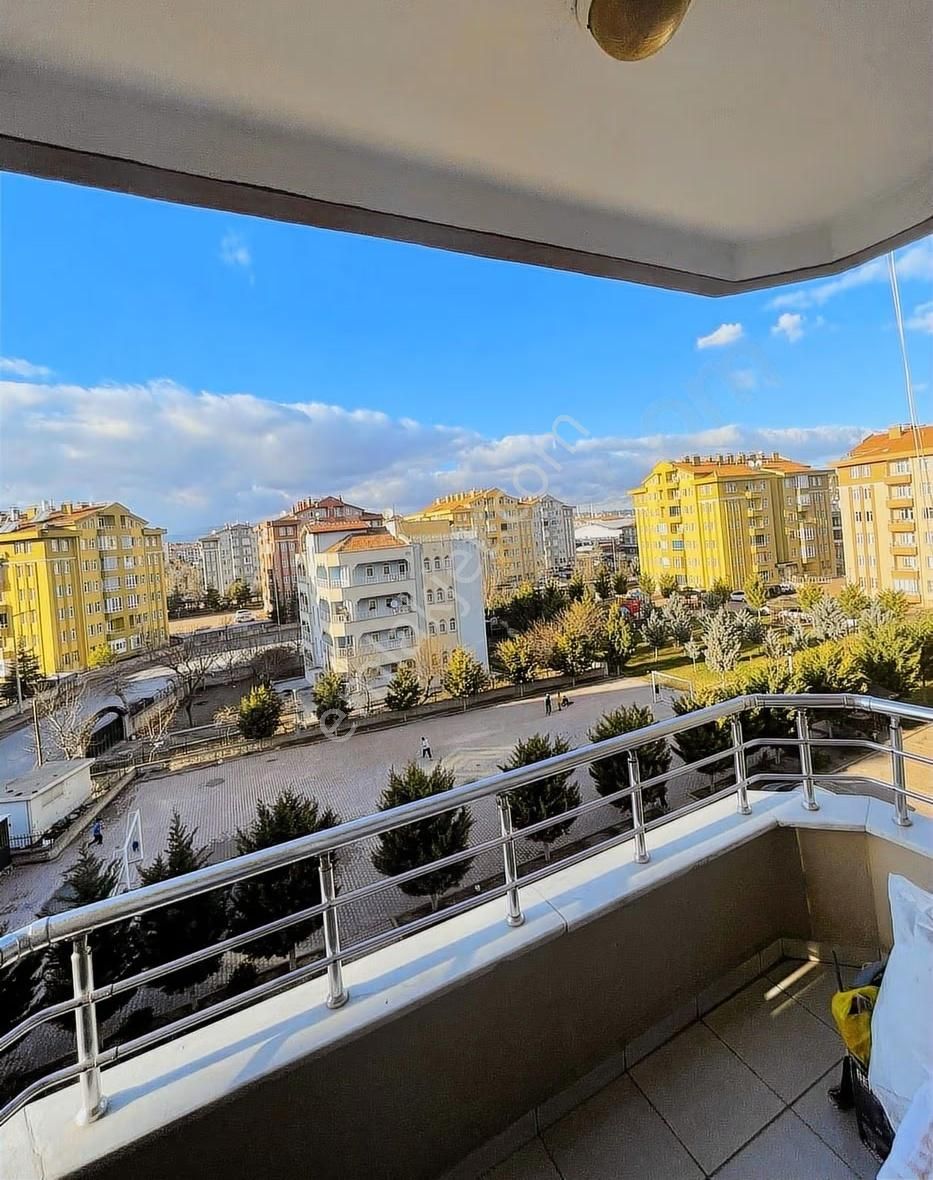 Akhüyük Siteleri'nde Satılık 3+1 Daire (130m² Net) - Görsel 9