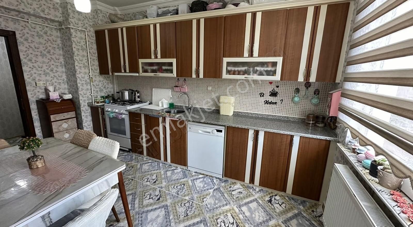 Sancak Mta Arkası Satılık 3+1 Daire, 130m² Net, Kiracılı