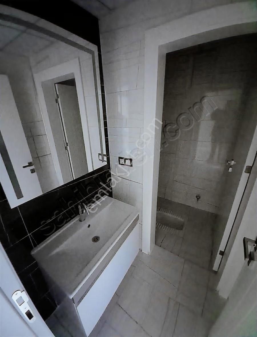 Real E Yürüme Mesafesinde Kiralık Lüks 3+1 Daire (135m² Net) - Görsel 21