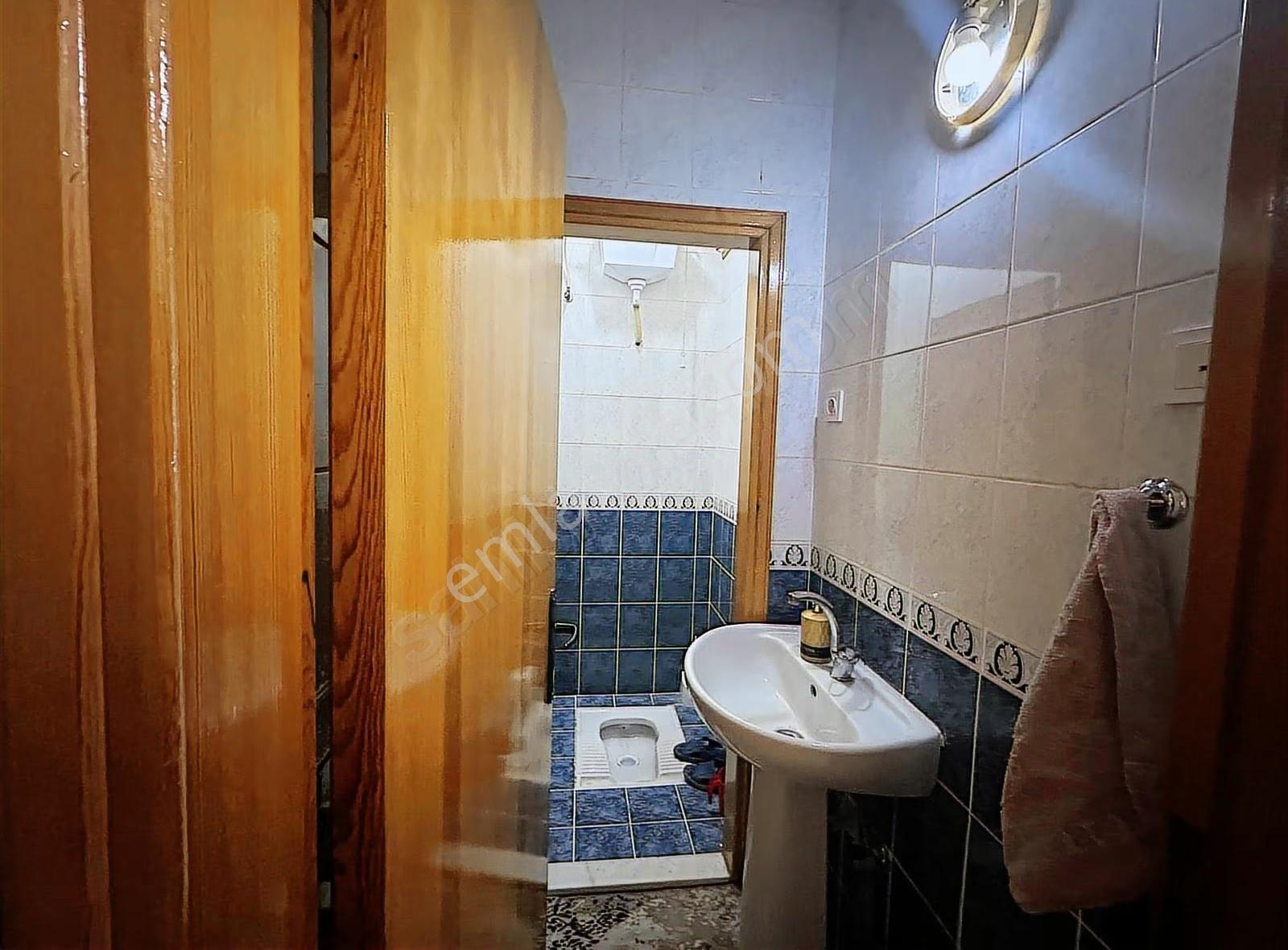 Erenköy De Satılık 7+1 Tribleks Villa 190 Net Bahçeli Otoparklı - Görsel 30