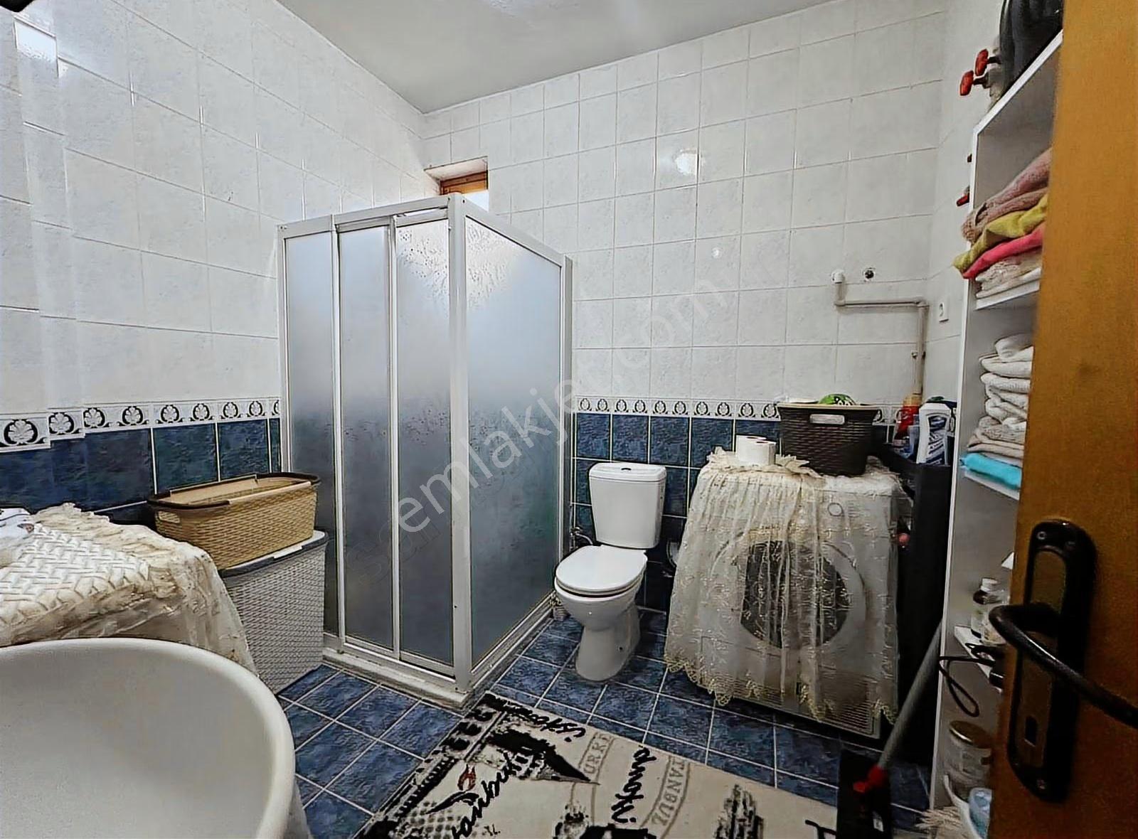 Erenköy De Satılık 7+1 Tribleks Villa 190 Net Bahçeli Otoparklı - Görsel 13