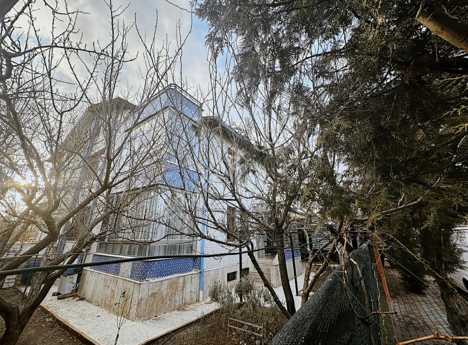Erenköy De Satılık 7+1 Tribleks Villa 190 Net Bahçeli Otoparklı