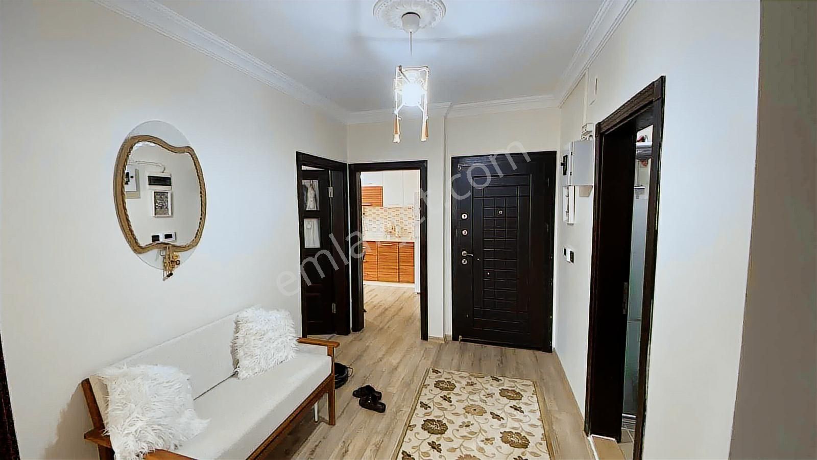 Altın Emlaktan Full Eşyalı Deniz Manzaralı 2+1 Kiralık Daire - Görsel 4