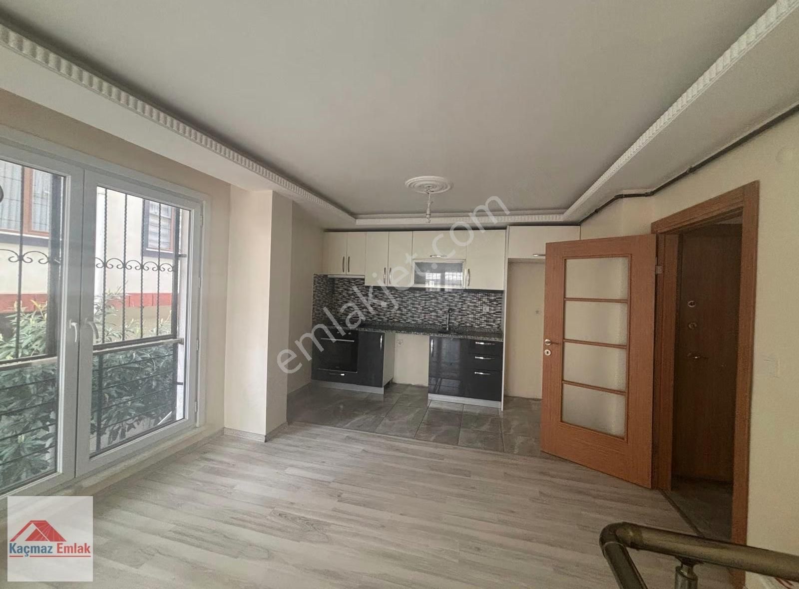 Sancaktepe Fatih Mah. Oldukça Geniş Kullanışlı Satılık 3+1 Daire - Görsel 4