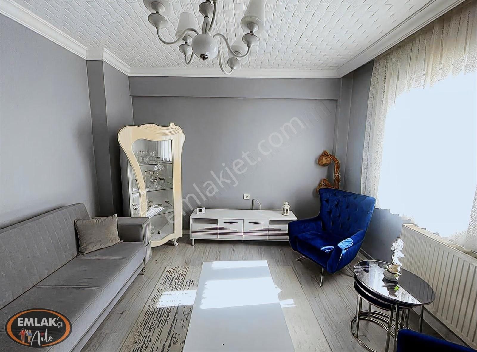 Kapalı Pazar Yerinin Karşısında Eşyalı Kiralık Daire - Görsel 14