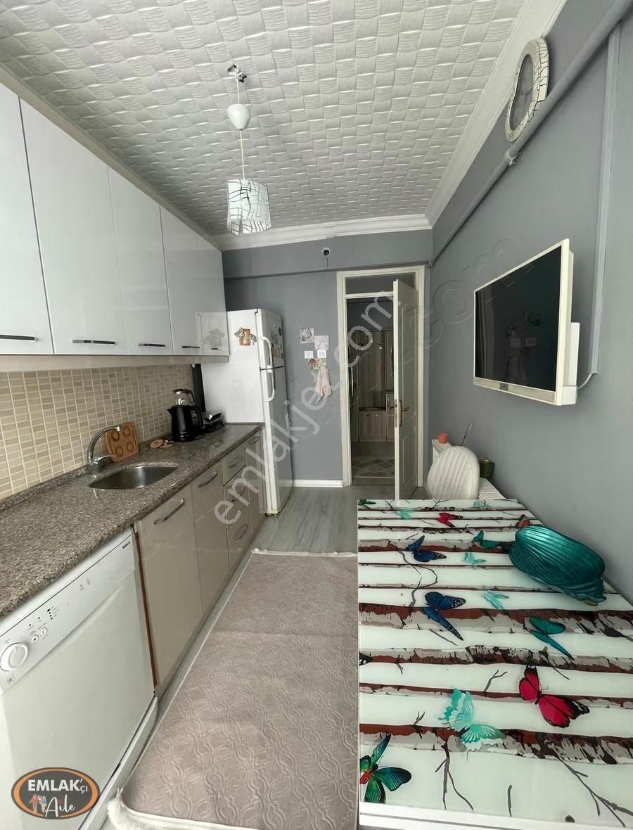 Kapalı Pazar Yerinin Karşısında Eşyalı Kiralık Daire - Görsel 20