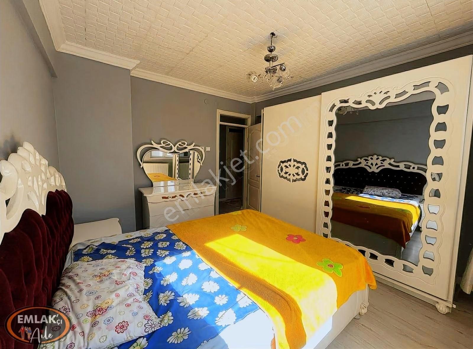 Kapalı Pazar Yerinin Karşısında Eşyalı Kiralık Daire - Görsel 21