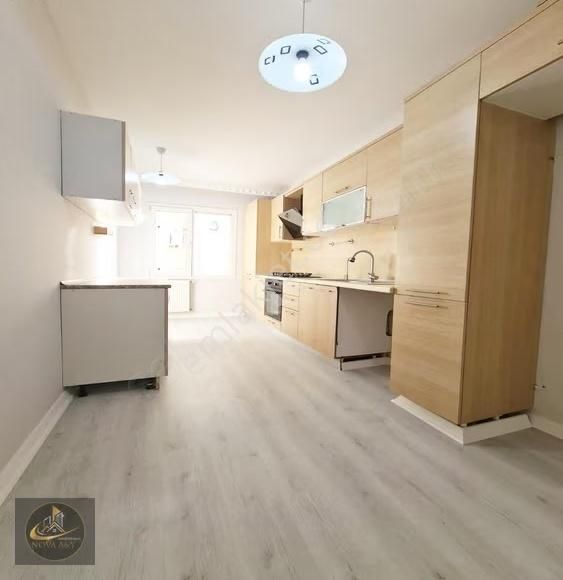 Esenyurtta Havuzlu Aile Sitesi İçinde 3+1 Satılık Ara Kat Daire - Görsel 13