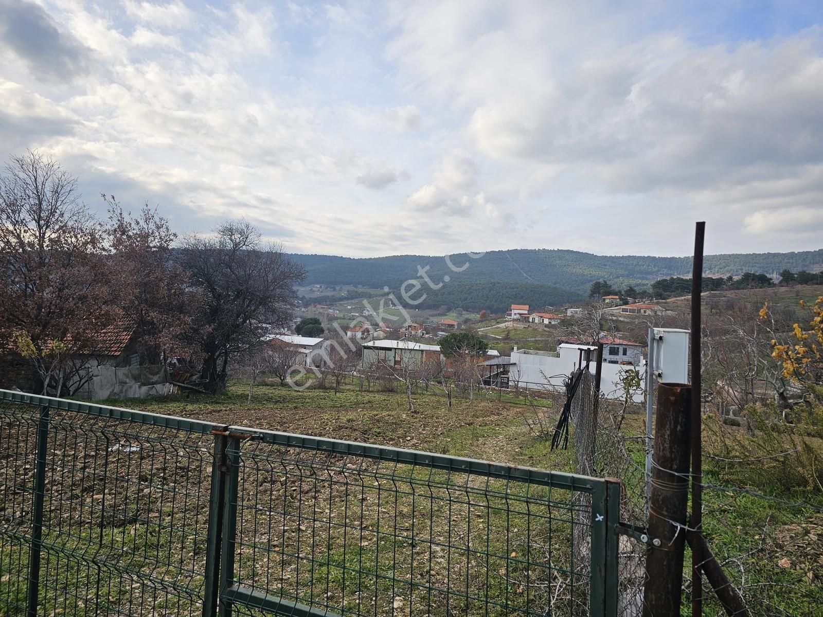 Bayındır Çınardibi'nde 250m² İnşaat İzinli - Meyvelik Ve Manzara - Görsel 3