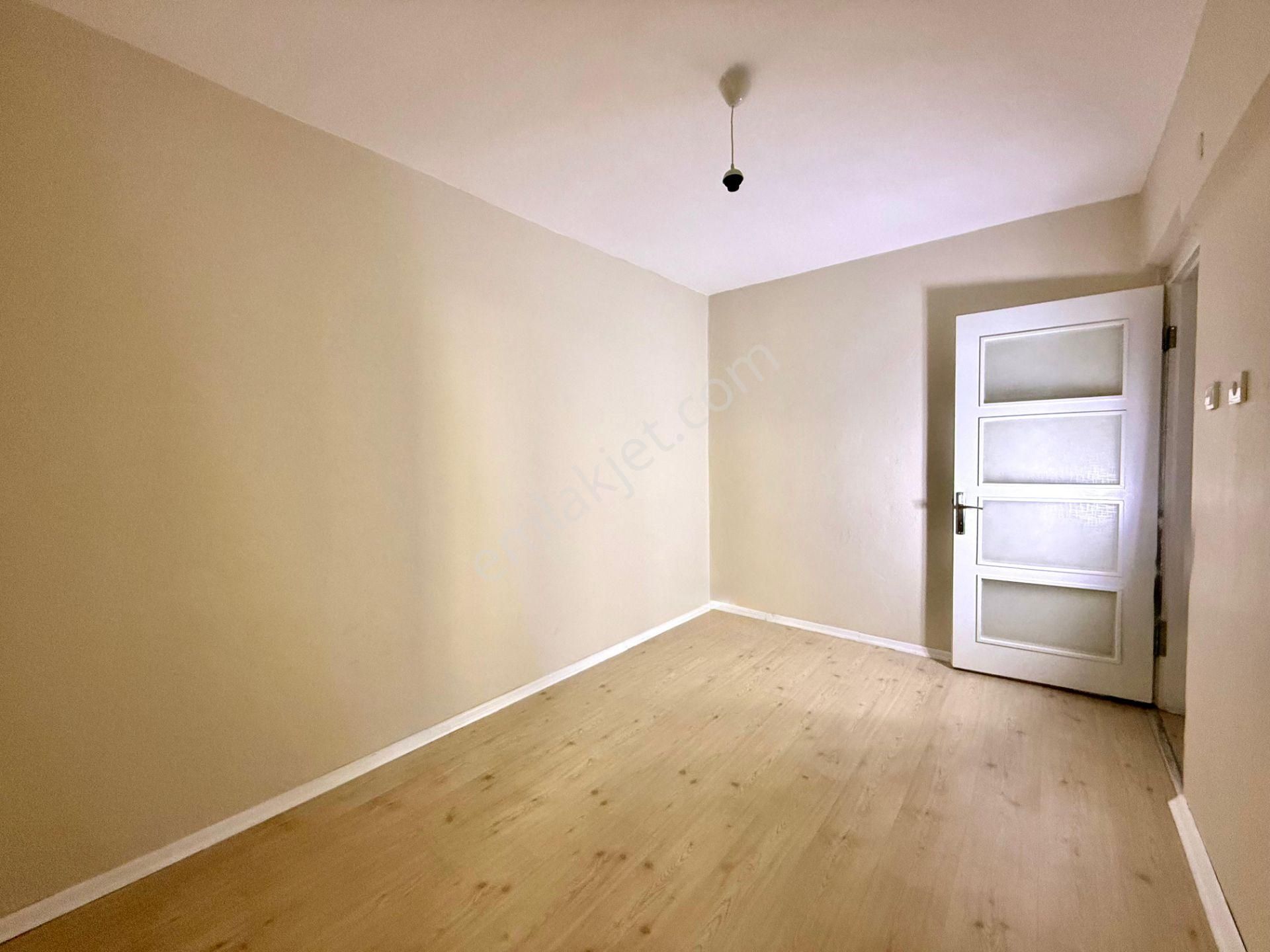 Bayraklı Osmangazi Mahallesinde Satılık 3+1 Satılık Daire - Görsel 8