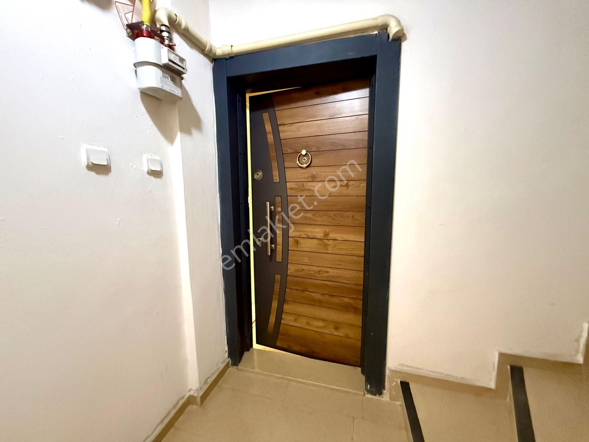 Bayraklı Osmangazi Mahallesinde Satılık 3+1 Satılık Daire - Görsel 24