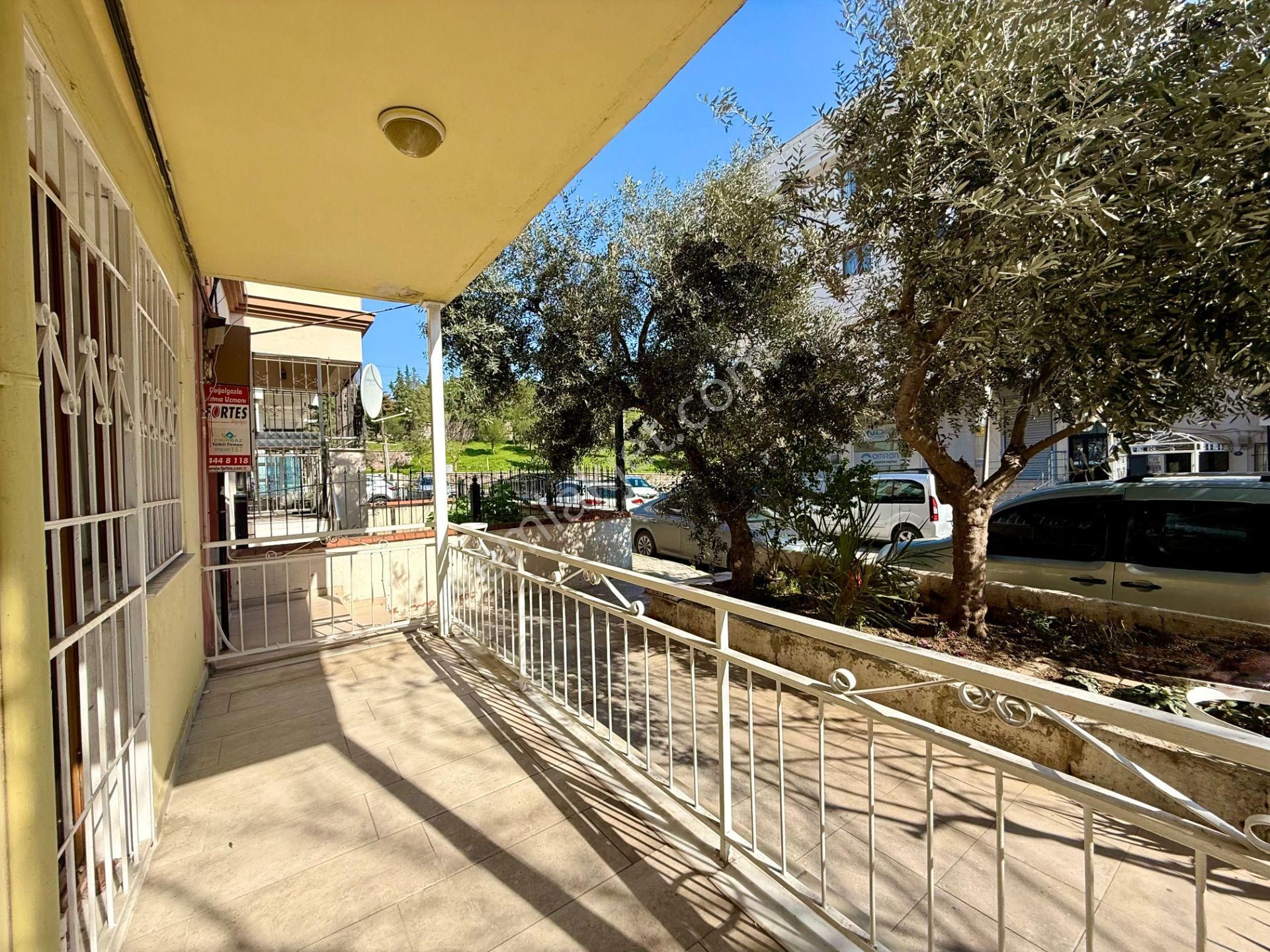 Bayraklı Osmangazi Mahallesinde Satılık 3+1 Satılık Daire - Görsel 5