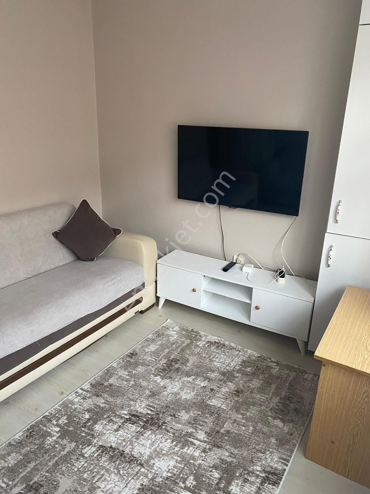 Fındıkzade Kızılelma Cad. Full Eşyalı Kiralık 1+1 - Görsel 2