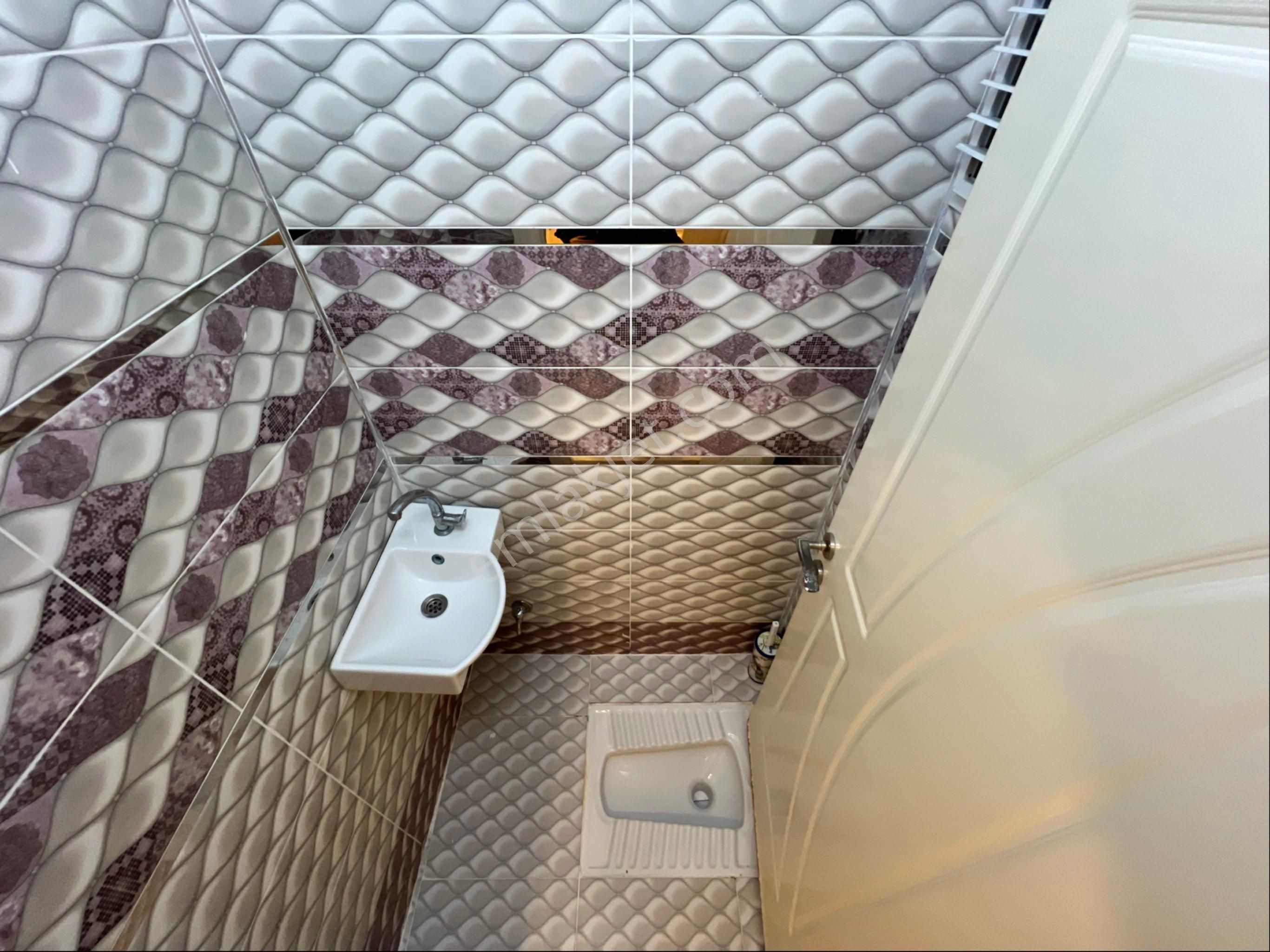 Cebeci De Merkezl Konumda 2+1 Yüksek Bahçe Katı 95m2 - Görsel 4