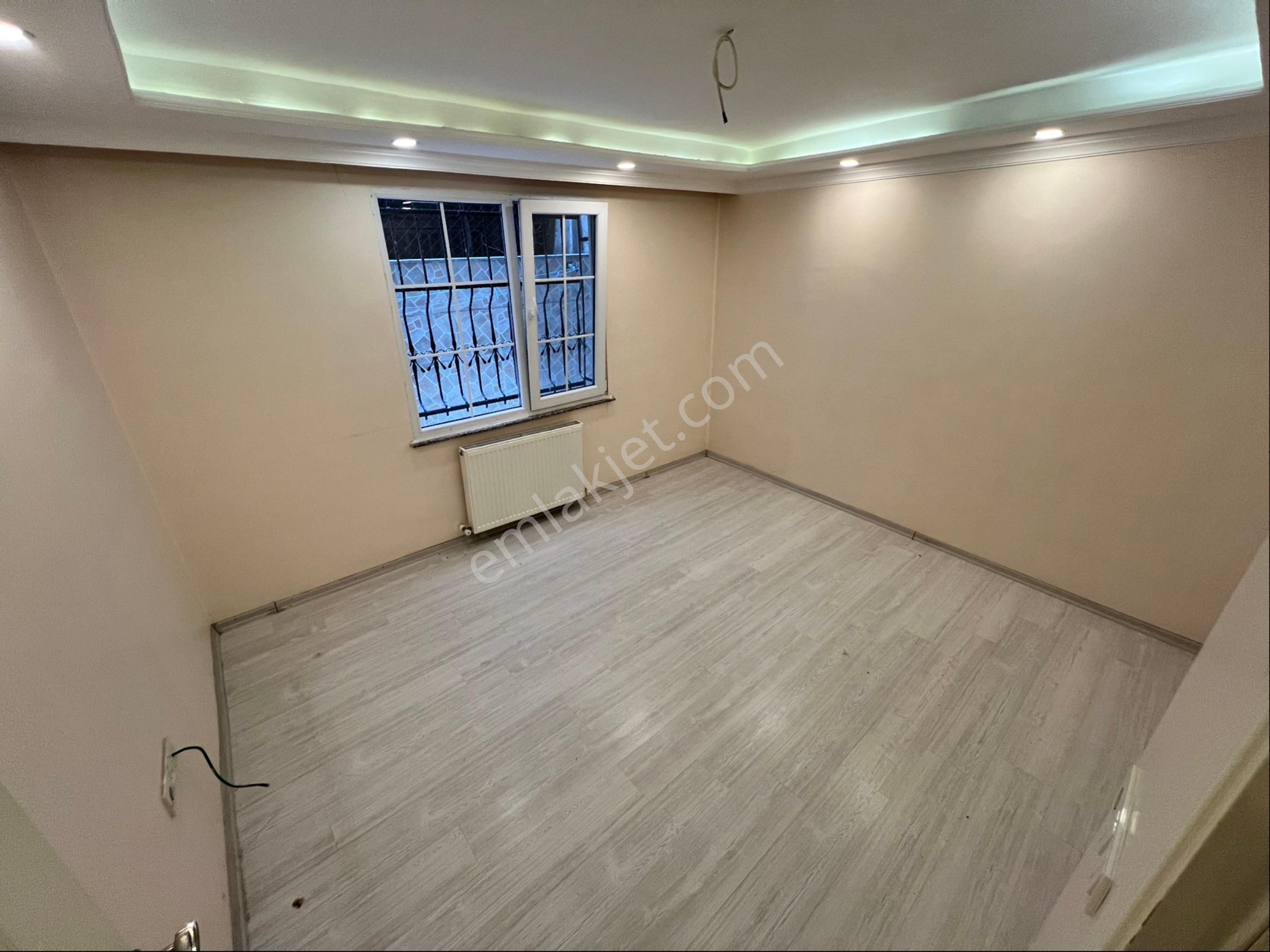 Cebeci De Merkezl Konumda 2+1 Yüksek Bahçe Katı 95m2 - Görsel 21