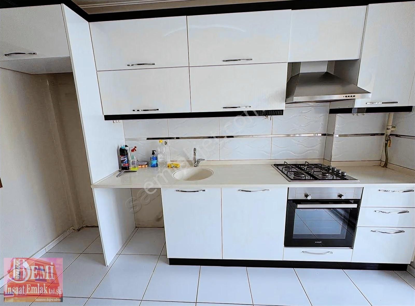 Ana Caddede Asansörlü Arakat 2+1 Cadde Manzaralı Daire - Görsel 9