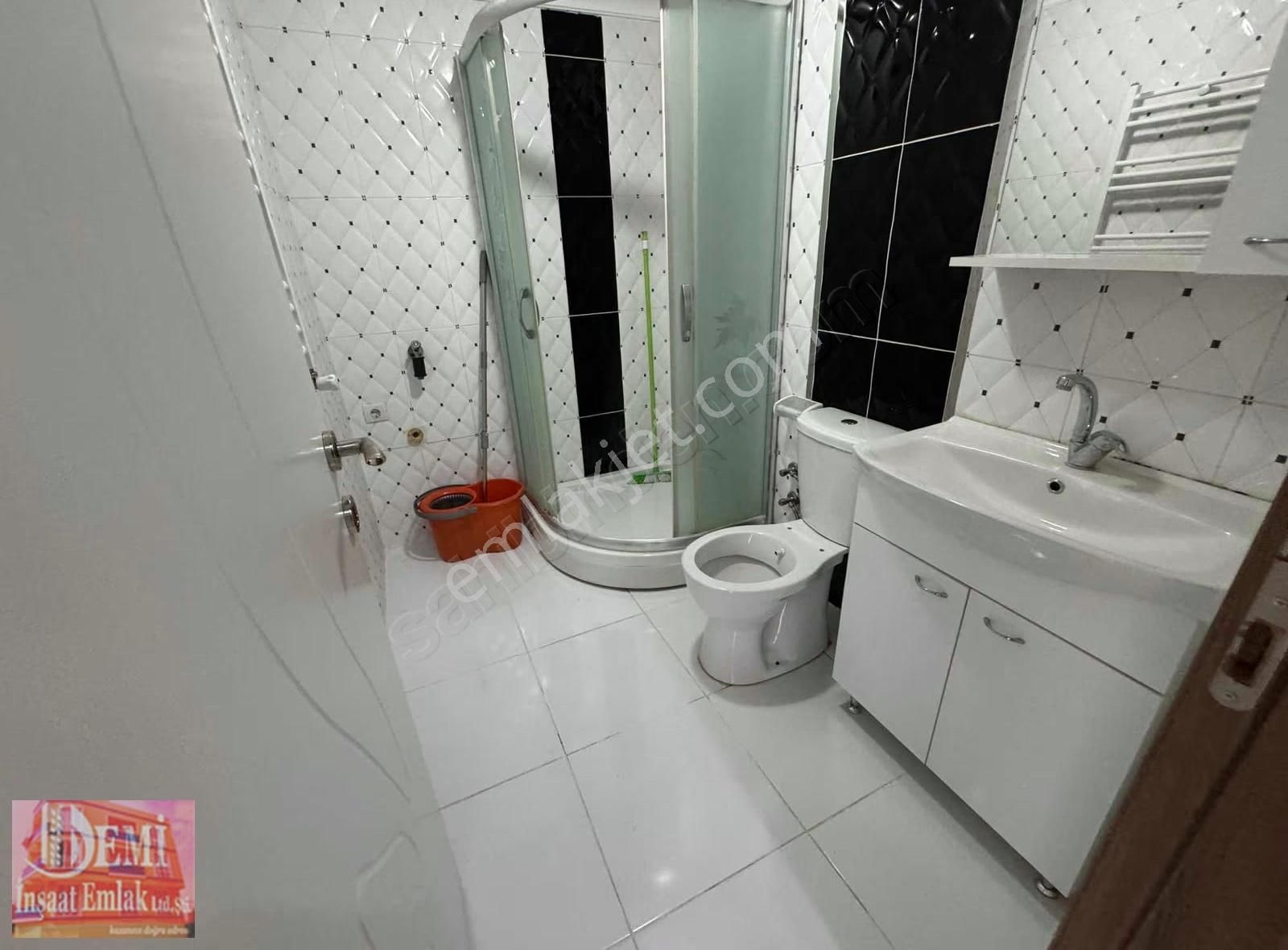 Ana Caddede Asansörlü Arakat 2+1 Cadde Manzaralı Daire - Görsel 11