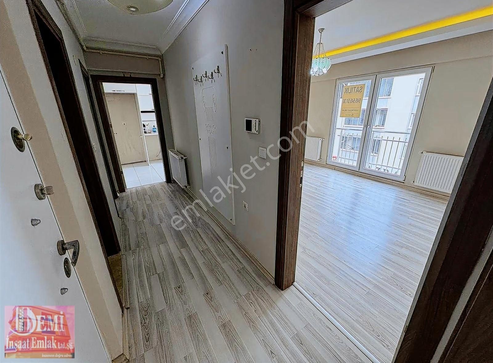 Ana Caddede Asansörlü Arakat 2+1 Cadde Manzaralı Daire - Görsel 23