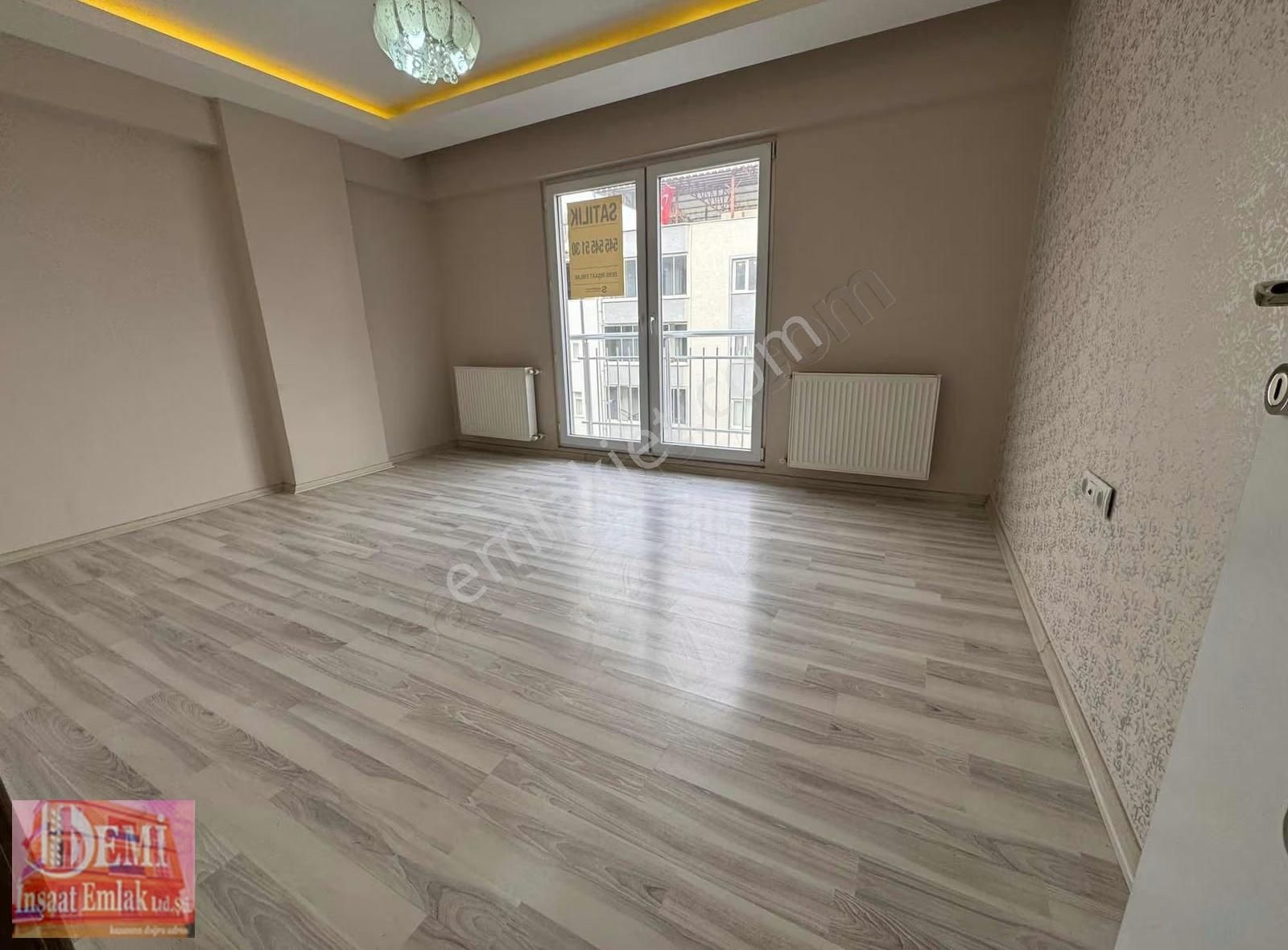 Ana Caddede Asansörlü Arakat 2+1 Cadde Manzaralı Daire - Görsel 3