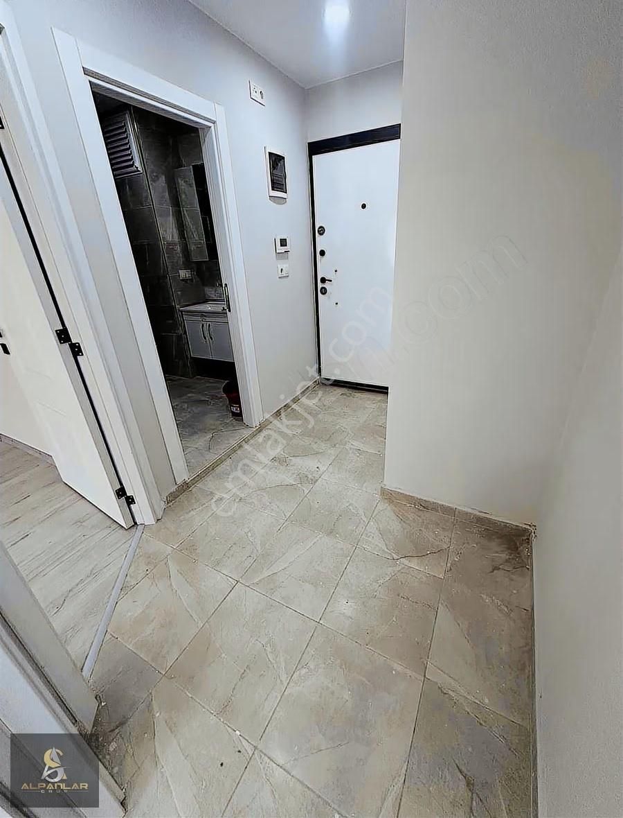 İstasyon Mah 1+1 Kiralık Cadde Üzeri Sıfır 1.kat Daire - Görsel 17