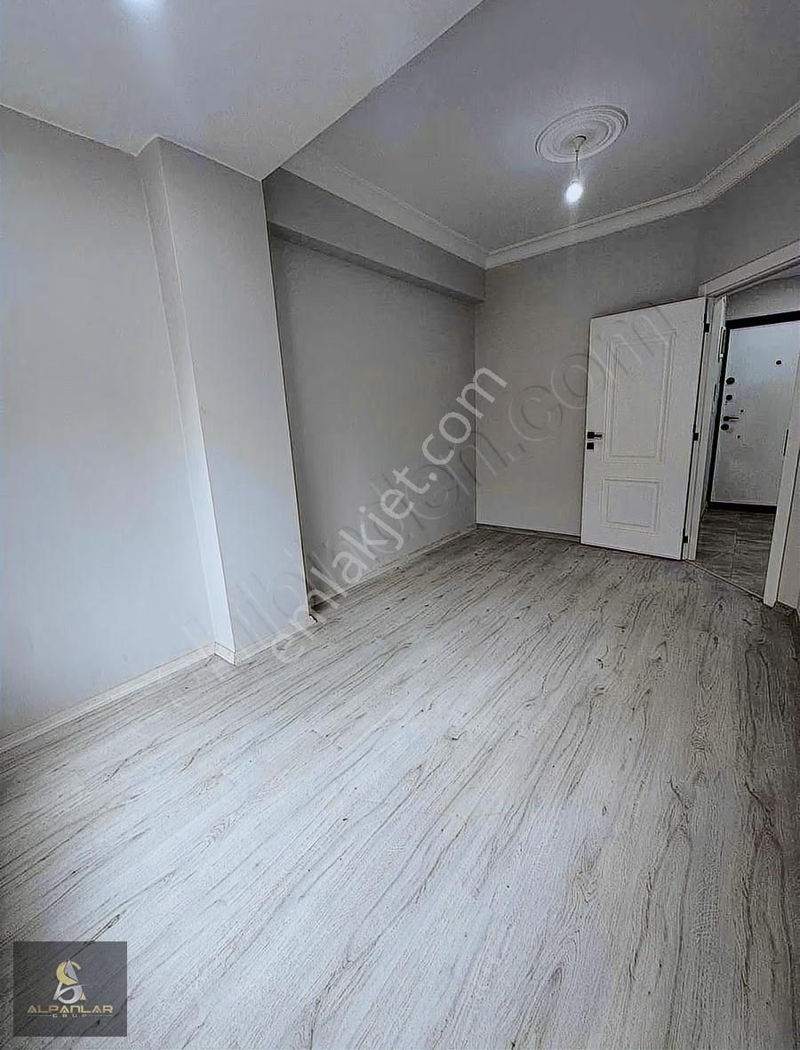 İstasyon Mah 1+1 Kiralık Cadde Üzeri Sıfır 1.kat Daire - Görsel 6