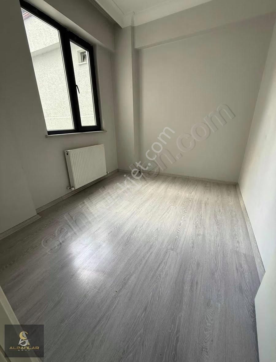 İstasyon Mah. 3+2 Kiralık 160m2 Dubleks Daire - Görsel 22