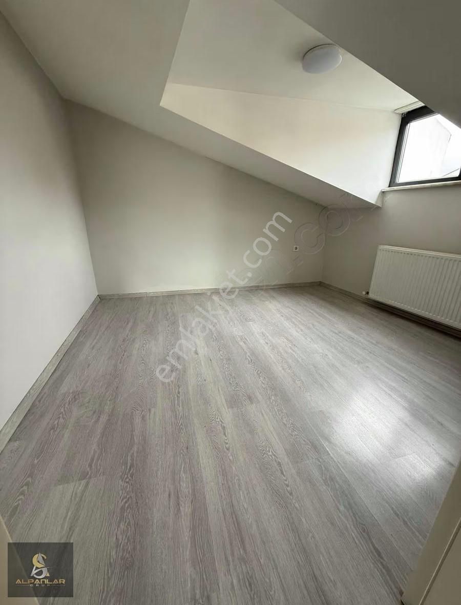 İstasyon Mah. 3+2 Kiralık 160m2 Dubleks Daire - Görsel 2