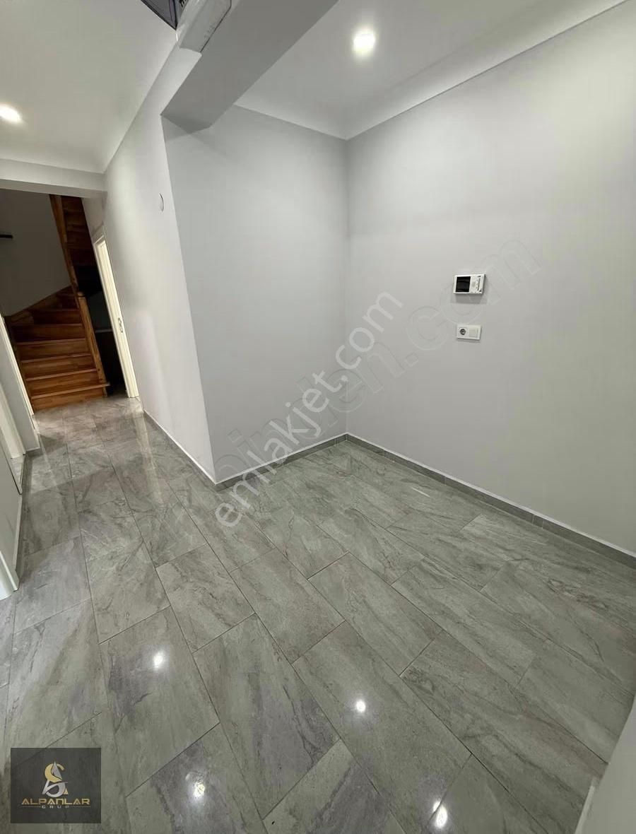 İstasyon Mah. 3+2 Kiralık 160m2 Dubleks Daire - Görsel 9