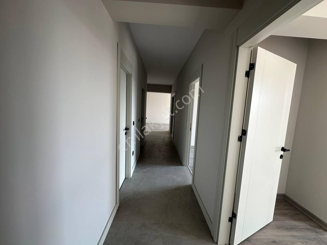 Saraycık Bordro Prestij'de Panoramik Manzaralı Kiralık 3+1 Daire - Görsel 27