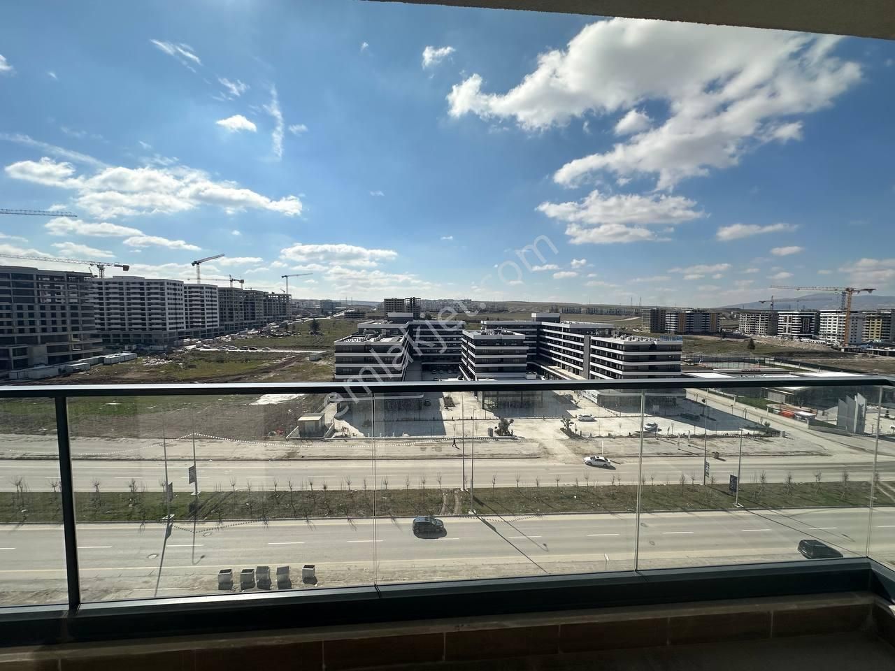 Saraycık Bordro Prestij'de Panoramik Manzaralı Kiralık 3+1 Daire - Görsel 6