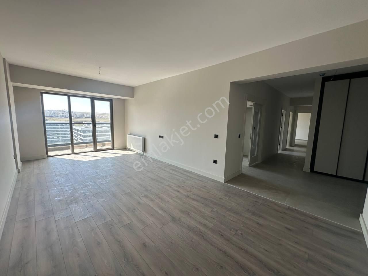 Saraycık Bordro Prestij'de Panoramik Manzaralı Kiralık 3+1 Daire - Görsel 3