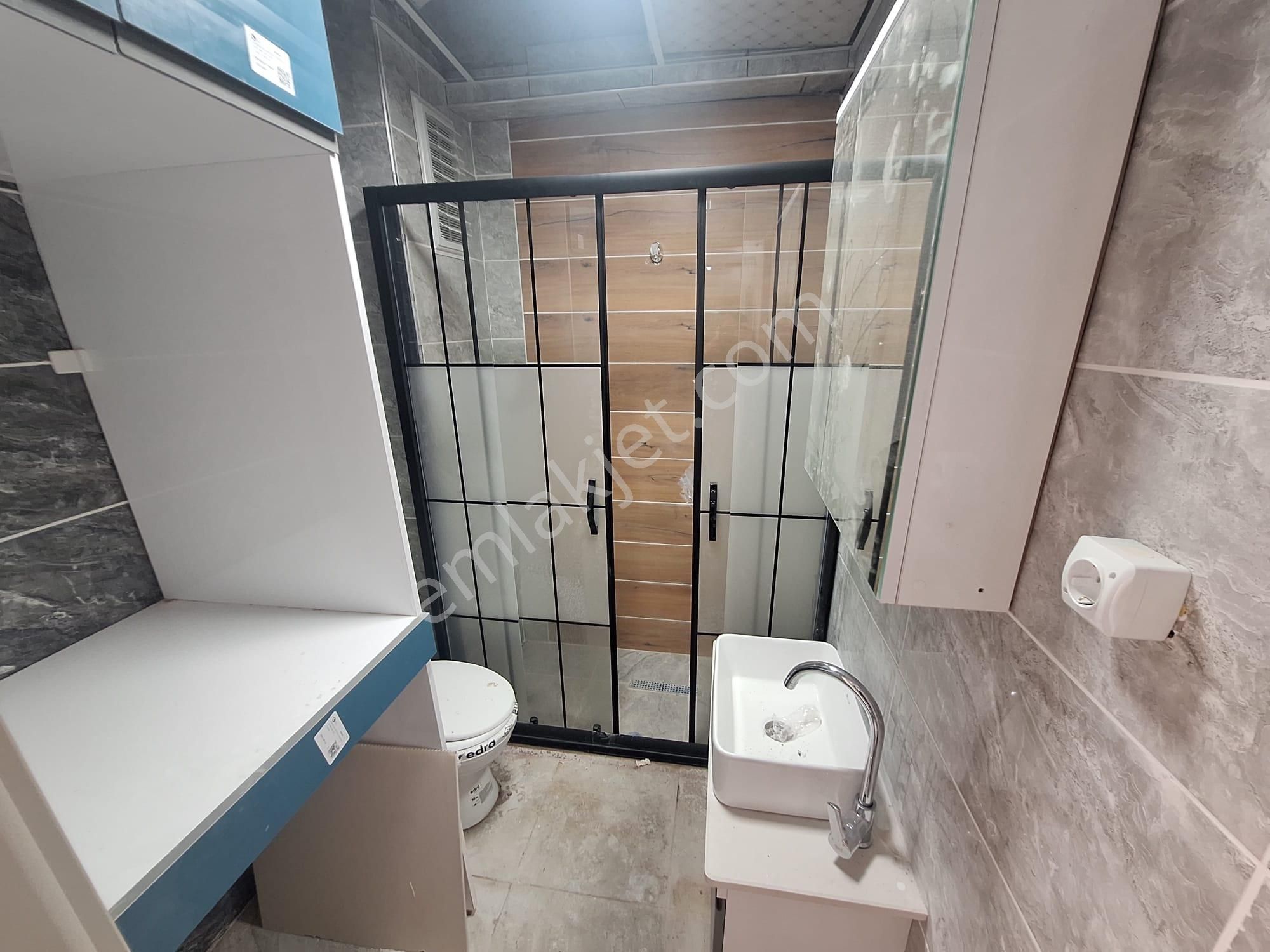 **eryıldız Gayrimenkul'den**bahçelievler Mah.merkezde Lüks 2+1 Daire Fuul Güney Cephe - Görsel 24