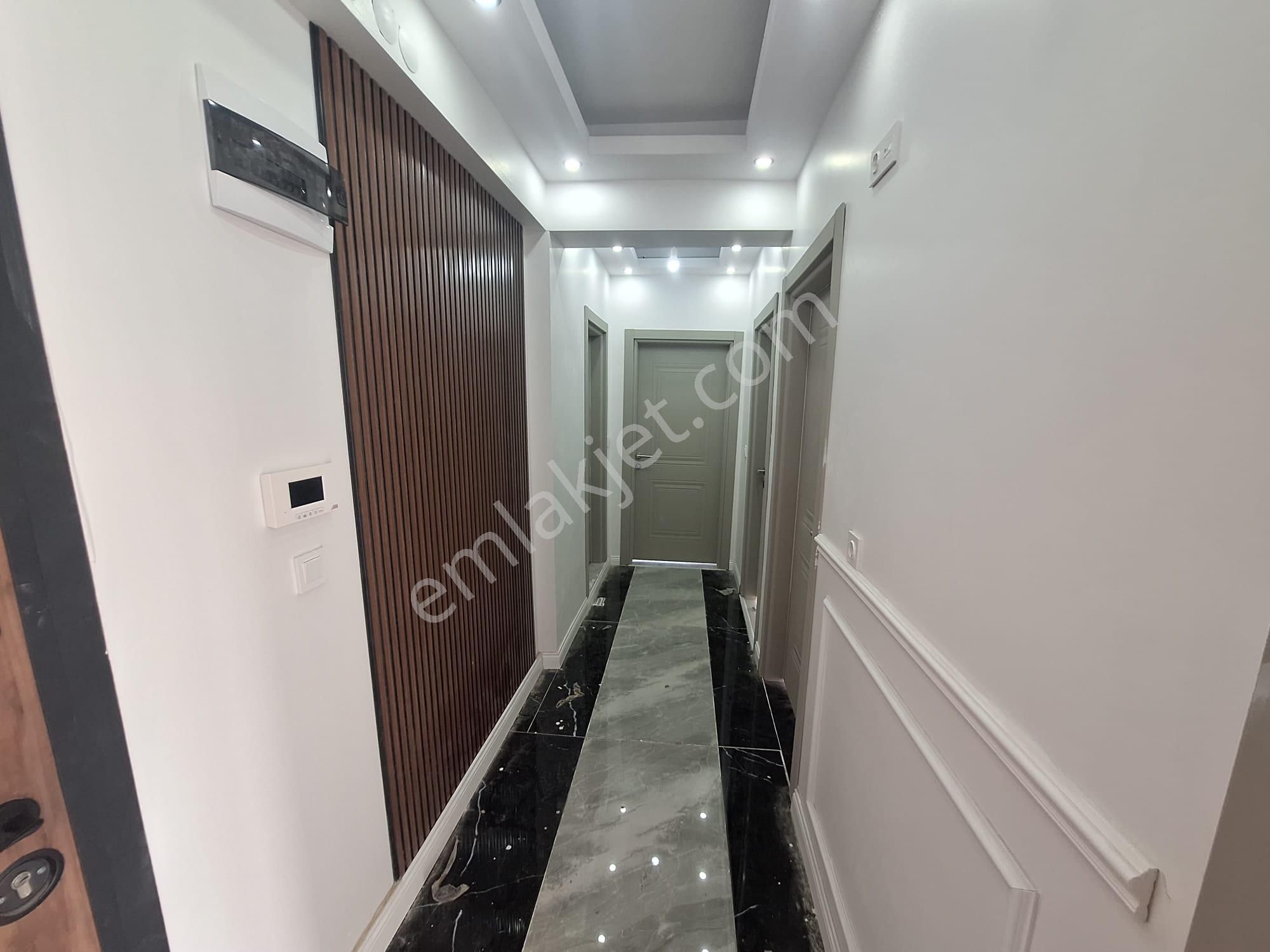 **eryıldız Gayrimenkul'den**bahçelievler Mah.merkezde Lüks 2+1 Daire Fuul Güney Cephe - Görsel 22