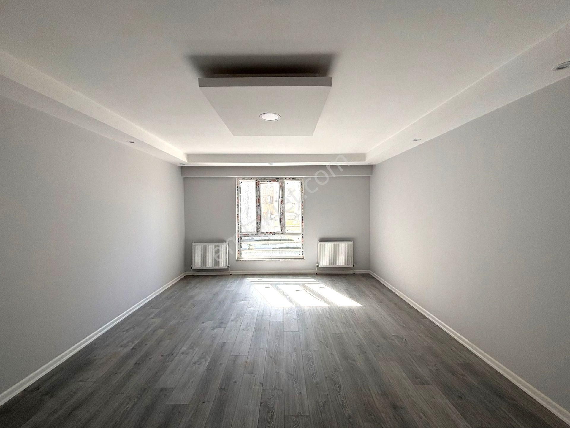 **eryıldız Gayrimenkul'den**istasyon Mah.site İçinde Kiralık Lüx 3+1 Daire - Görsel 3