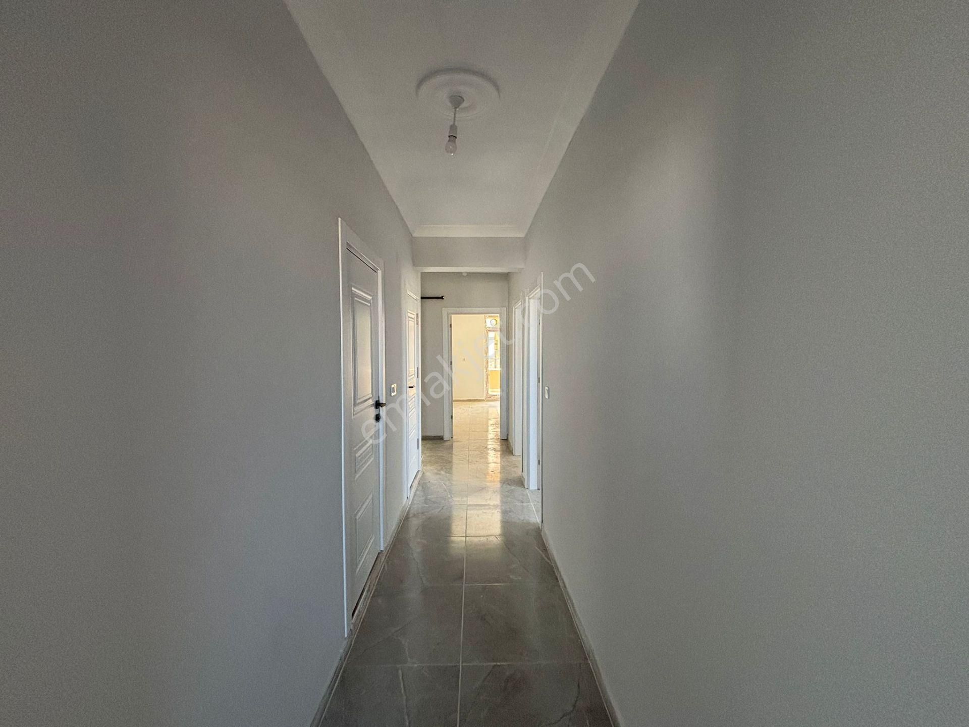 **eryıldız Gayrimenkul'den**istasyon Mah.site İçinde Kiralık Lüx 3+1 Daire - Görsel 23