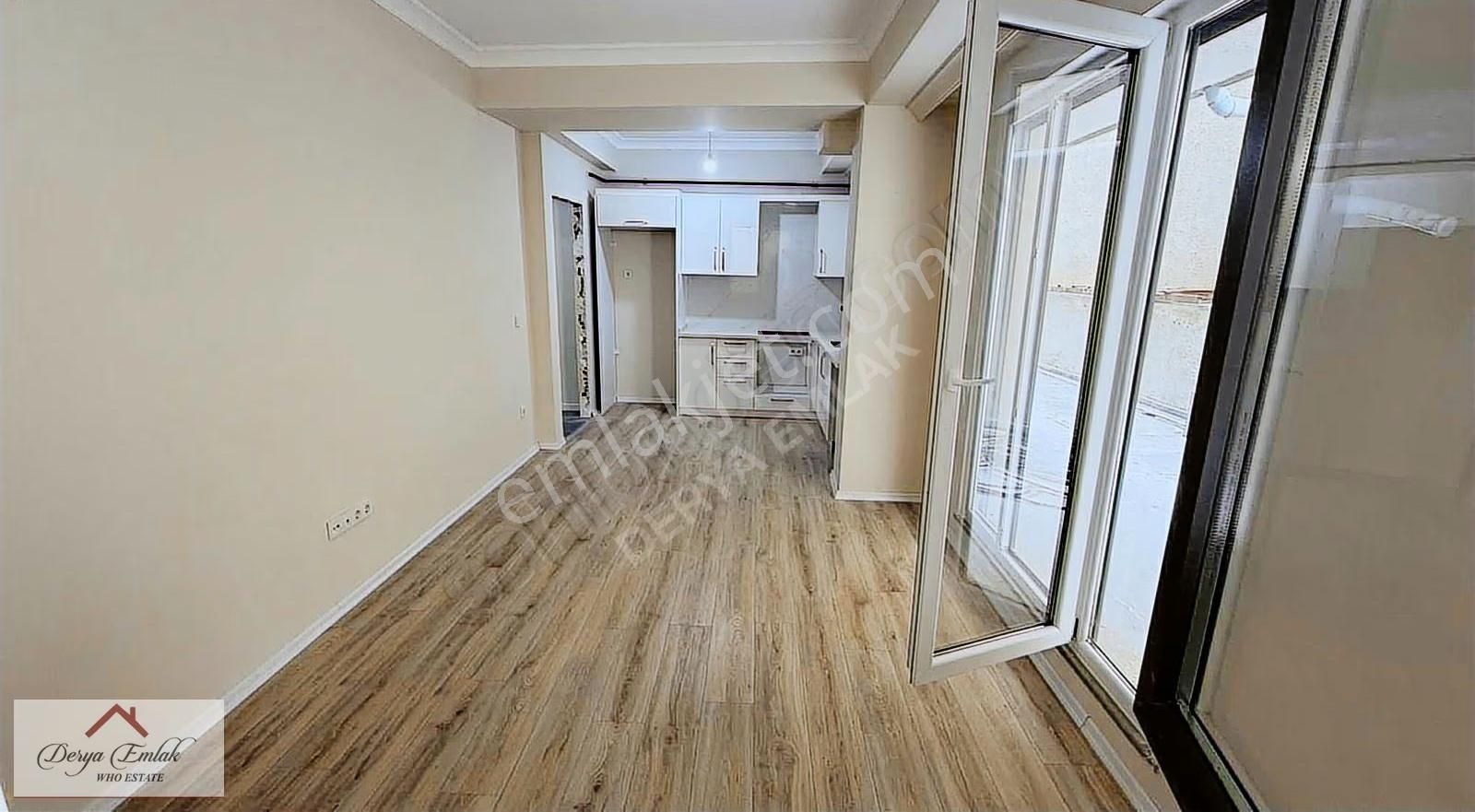 Deryadan Fırsat 1+1 Bahçe Kullanımlı Satılık Daire