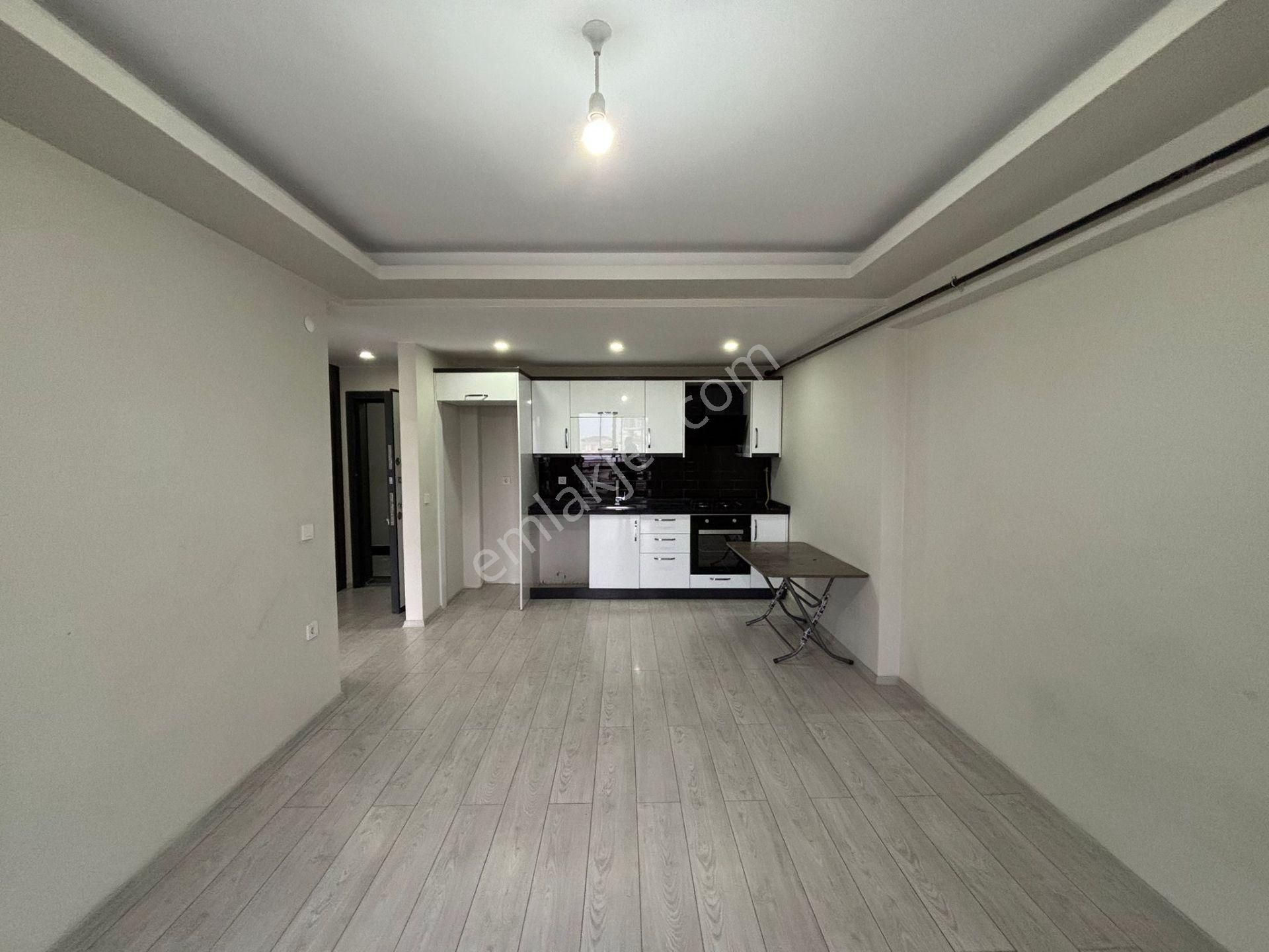 **eryıldız Emlak'tan**hepy Life 2 Sitesinde**7/24 Güvenlikli Havuzlu,hamam & Saunalı Ultra Lüks 1+1 - Görsel 12