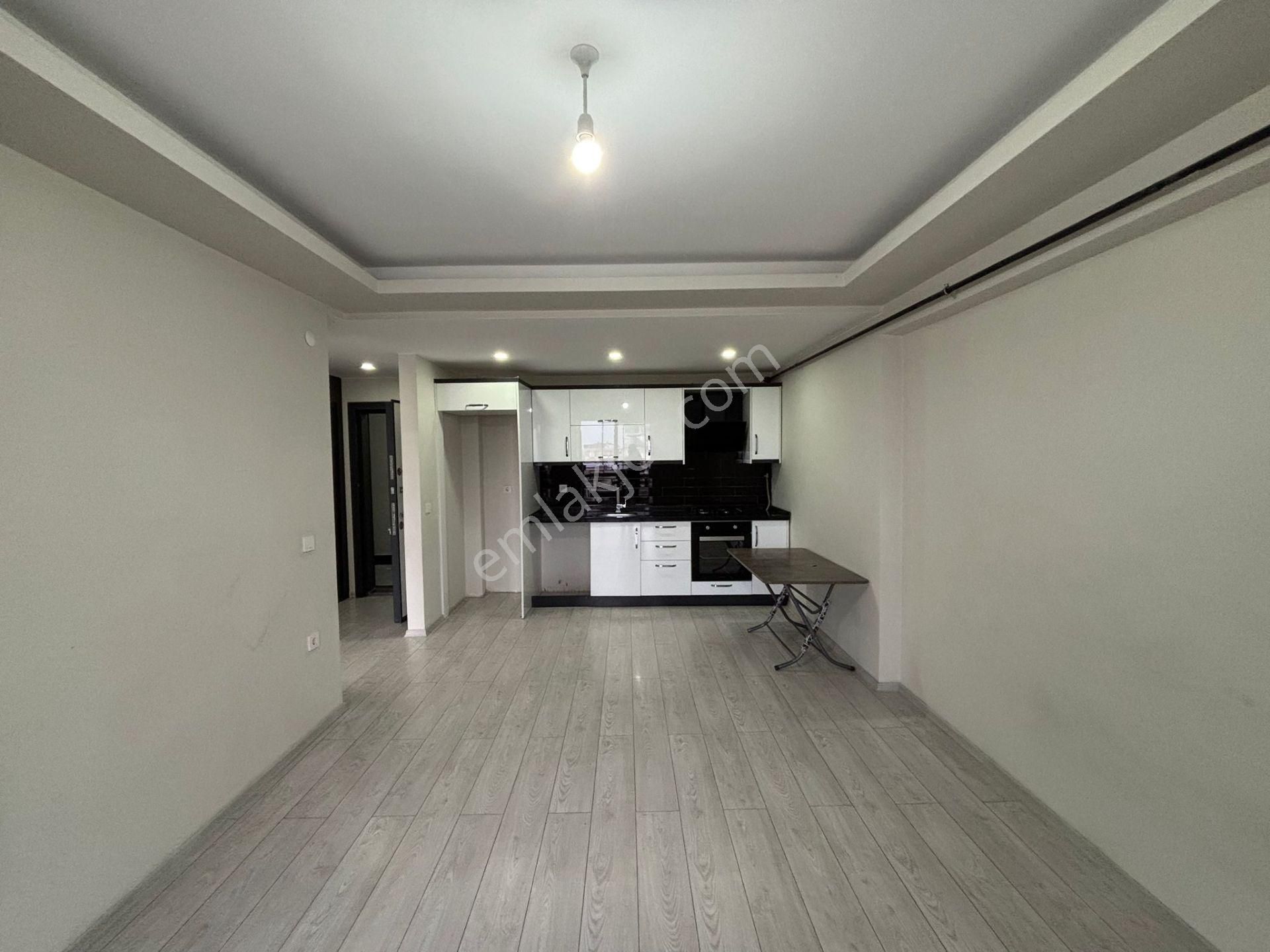 **eryıldız Emlak'tan**hepy Life 2 Sitesinde**7/24 Güvenlikli Havuzlu,hamam & Saunalı Ultra Lüks 1+1 - Görsel 13