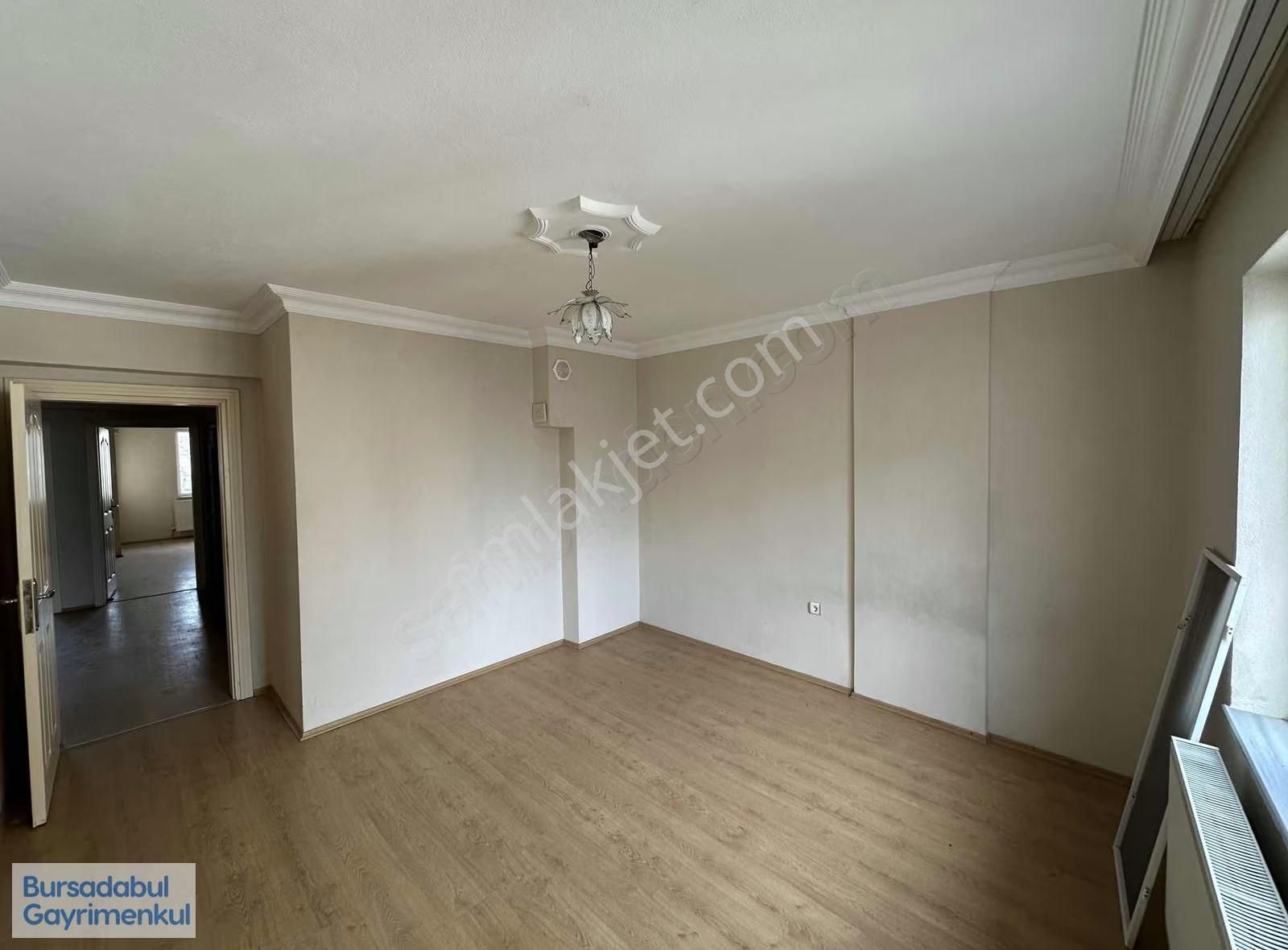 Bursadabul'dan Yunusemre Mah. 120 M2 Ferah 2+1 - Görsel 3