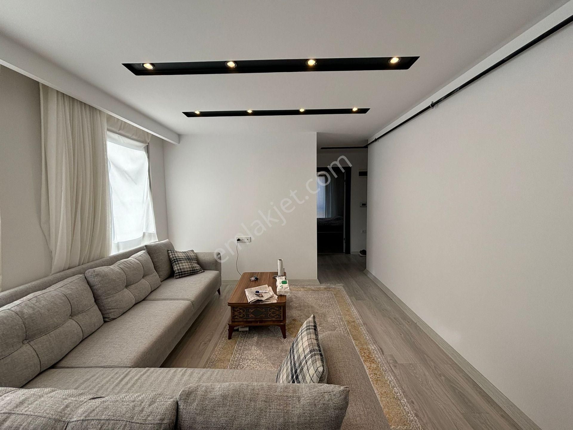 **eryıldız Gayrimenkul'den** Tepe Bölgesinde Merkezi Konumda Fuul Eşyalı Lüks 1+1 2.kat Ön Cephe - Görsel 10