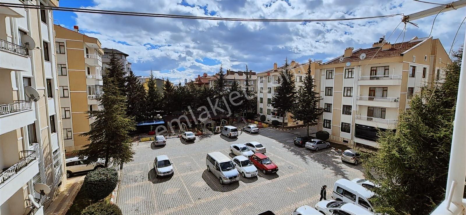 Akıncılar Mah.satılık Site İçi 3+1 Ara Kat Daire - Görsel 4